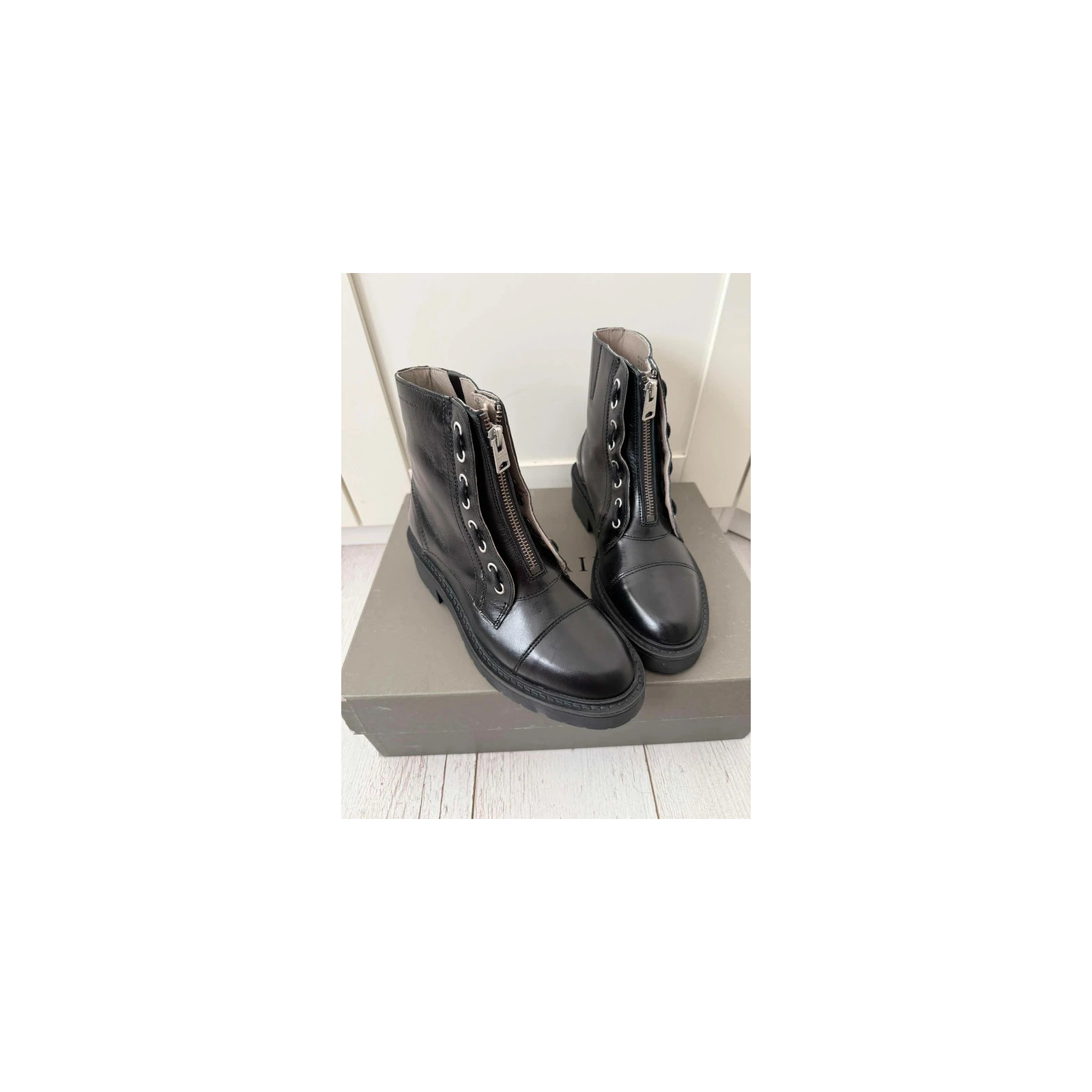 Allsaints czarne wysokie buty