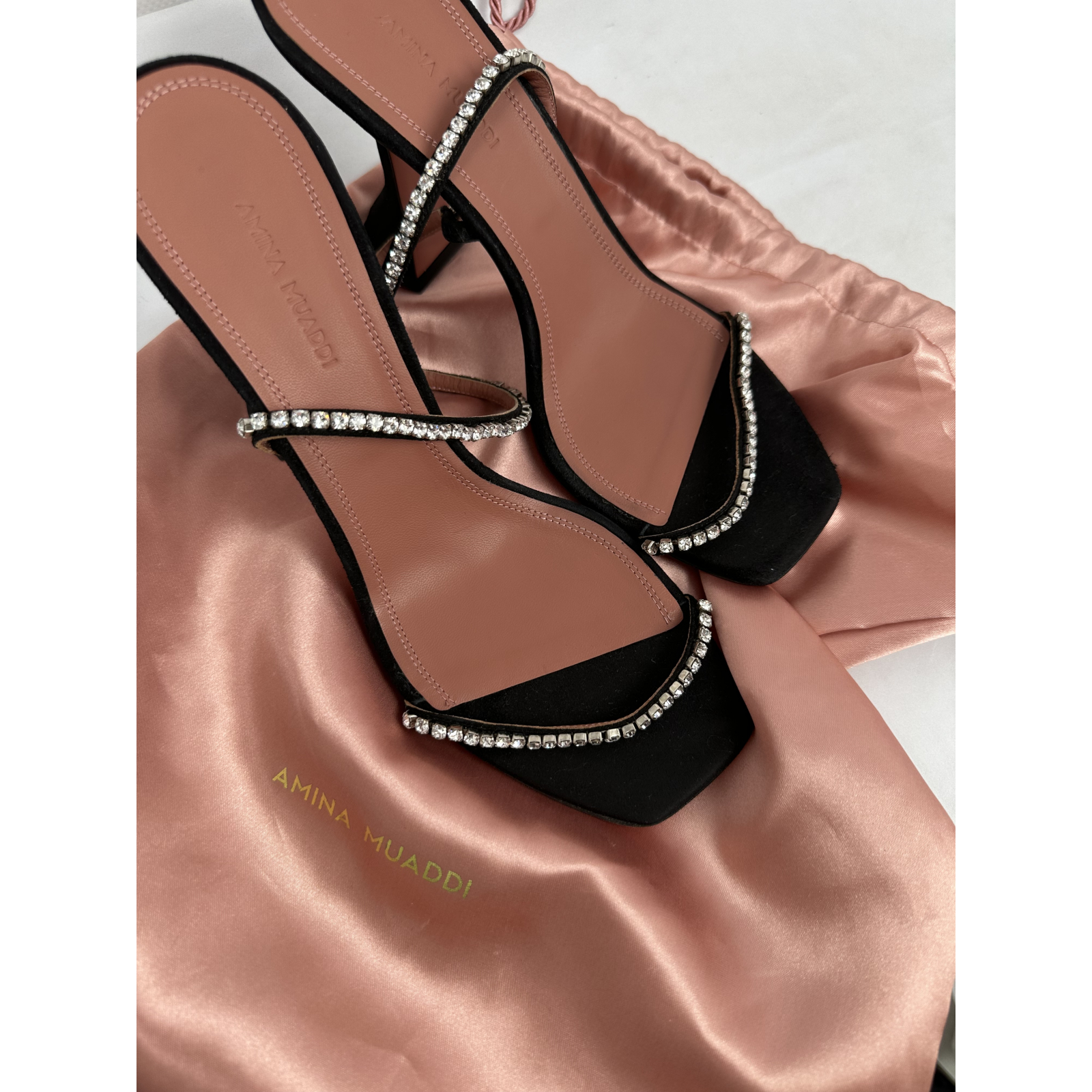 buty Amina Muaddi