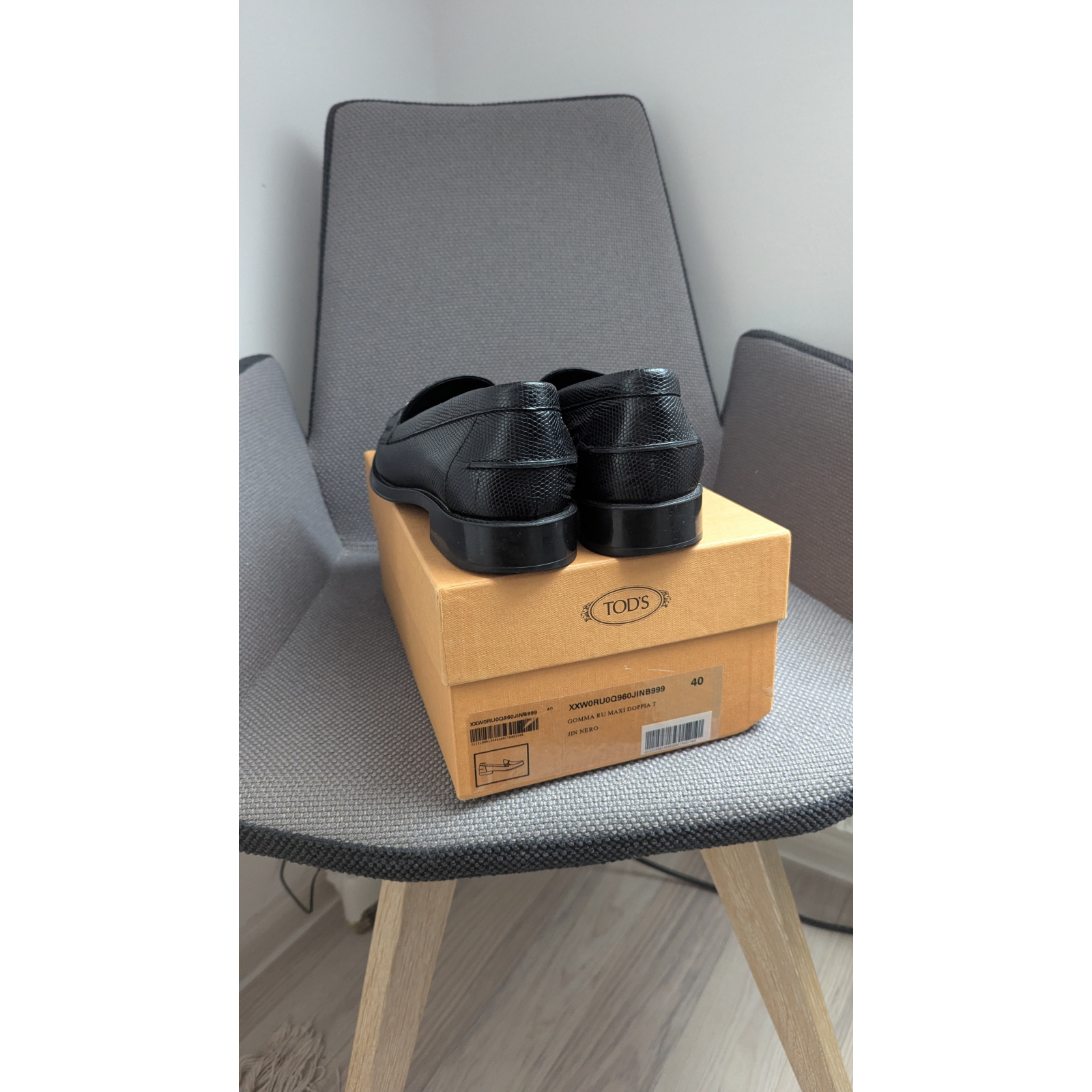 Tod's skórzane loafersy