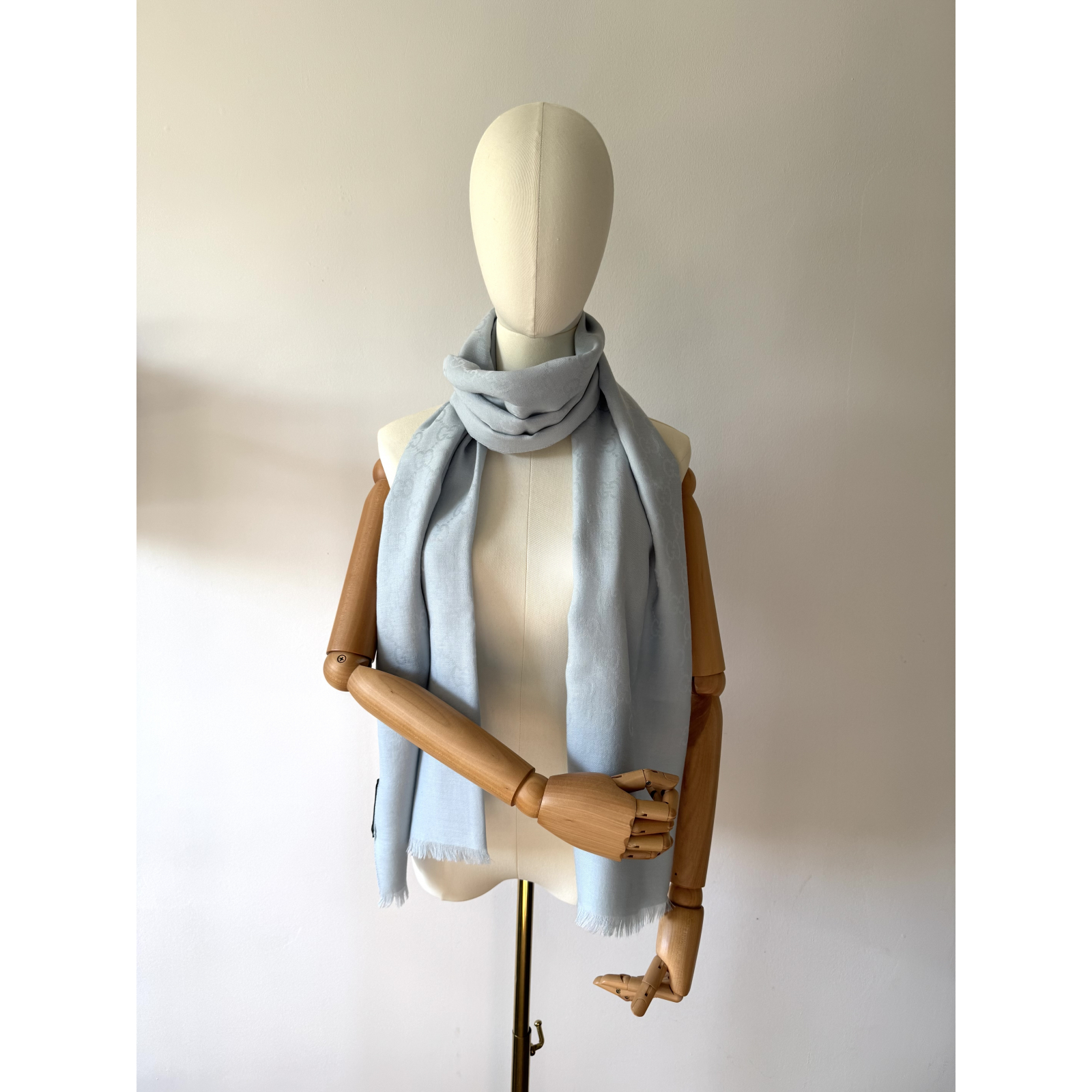 GUCCI GG Monogram Wool and Silk Scarf with fringes –  szal