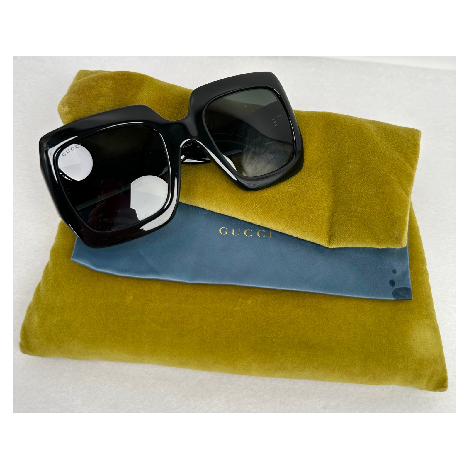 GUCCI okulary przeciwsłoneczne