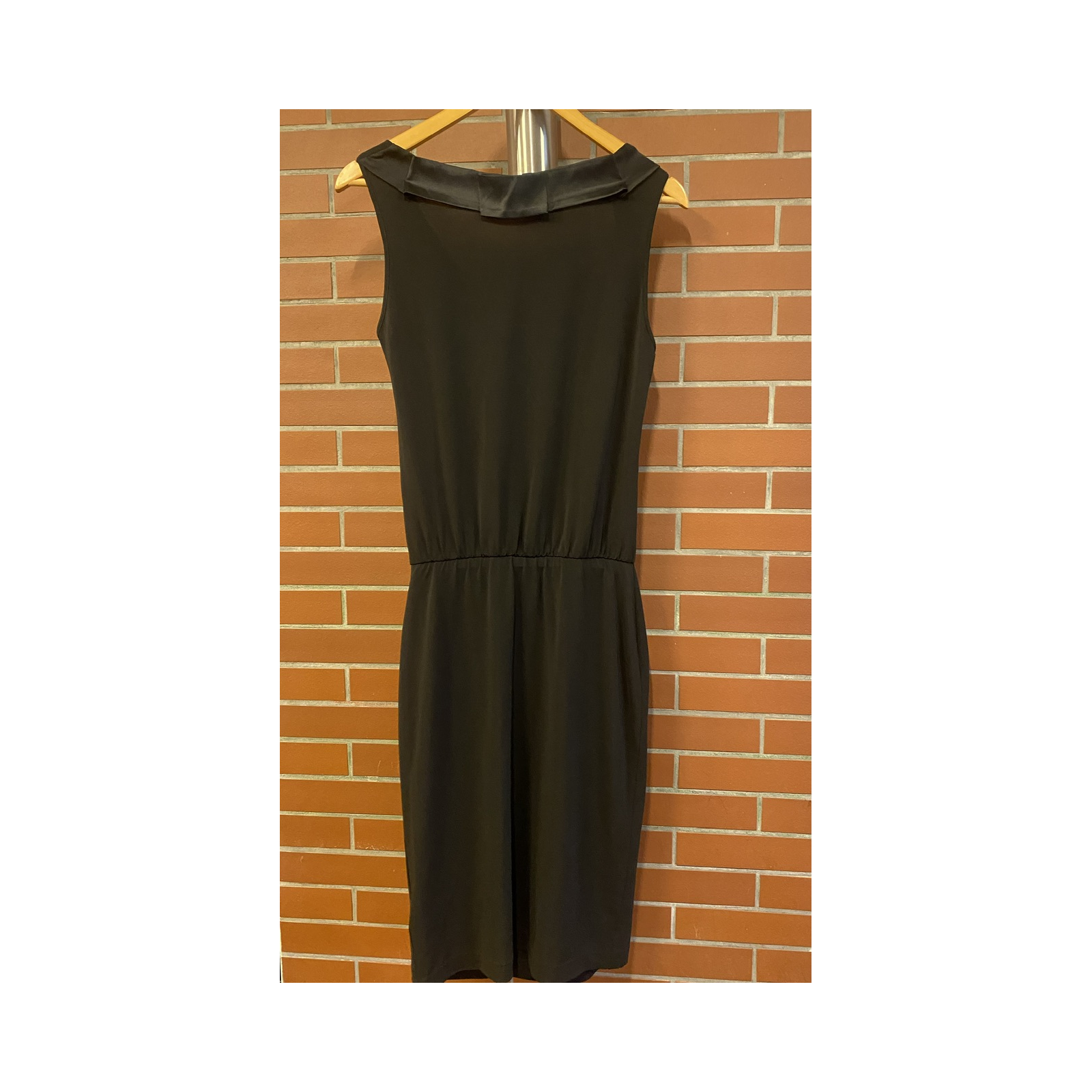 Sukienka Red Valentino mała czarna