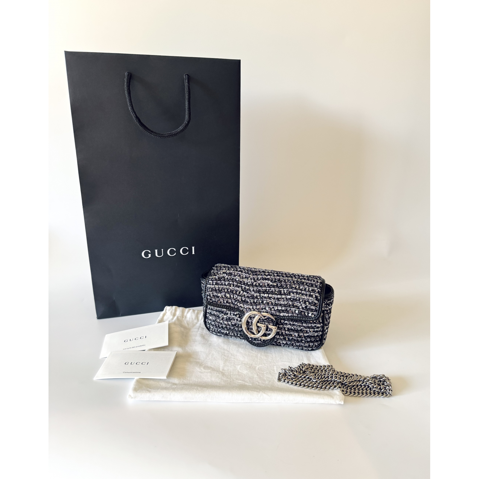 GUCCI GG Marmont Embroidered Super Mini Shoulder Bag - torebka