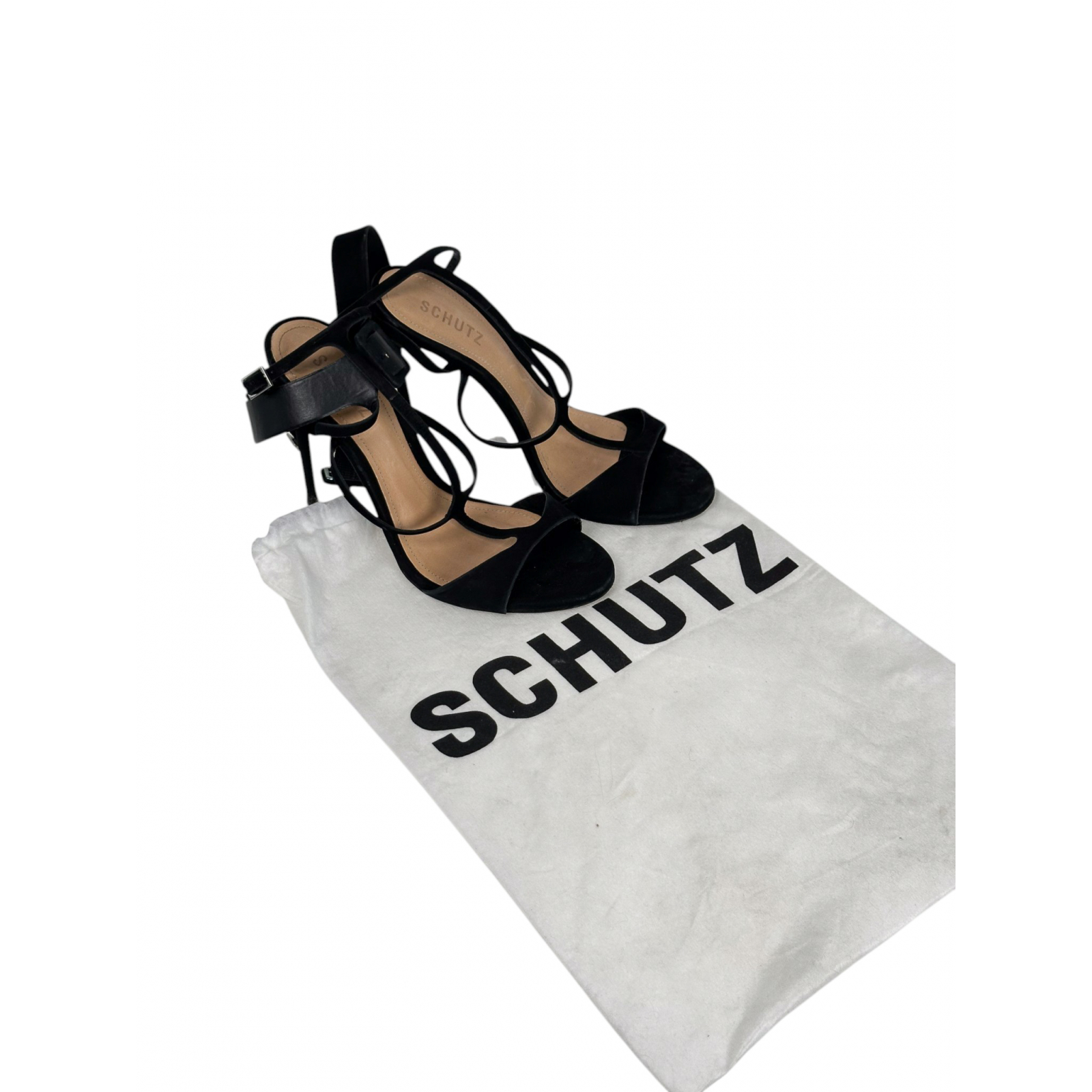 Szpilki Schutz