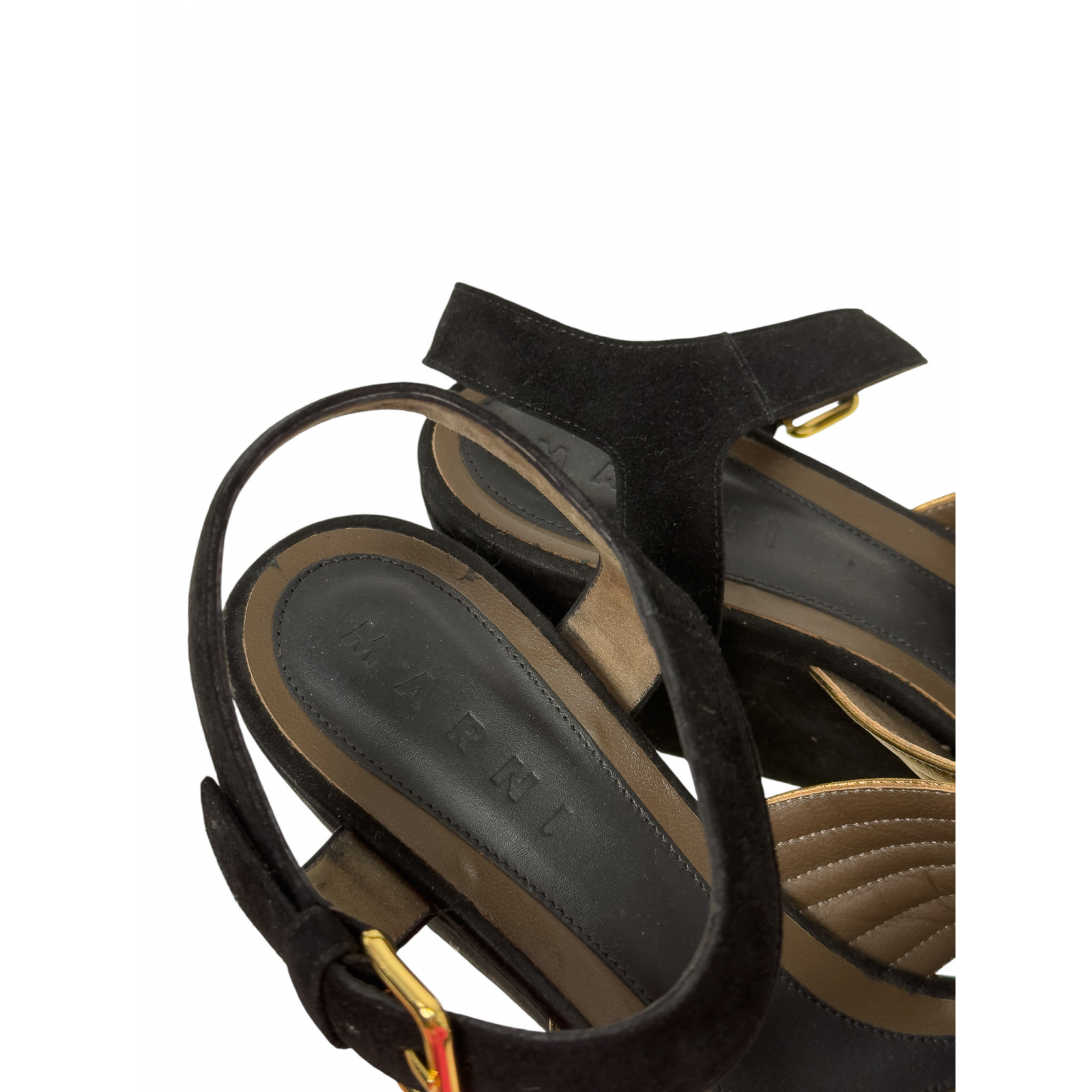 Zamszowe sandały na platformie