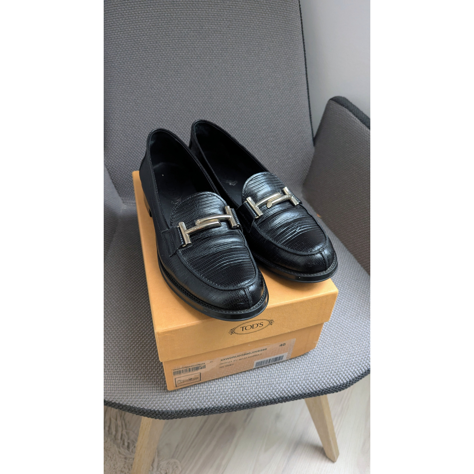 Tod's skórzane loafersy