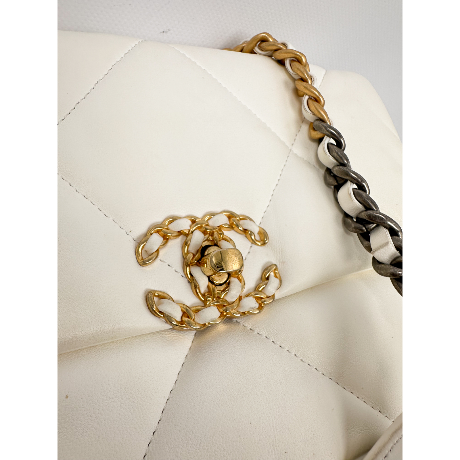 Torebka Chanel 19 Small