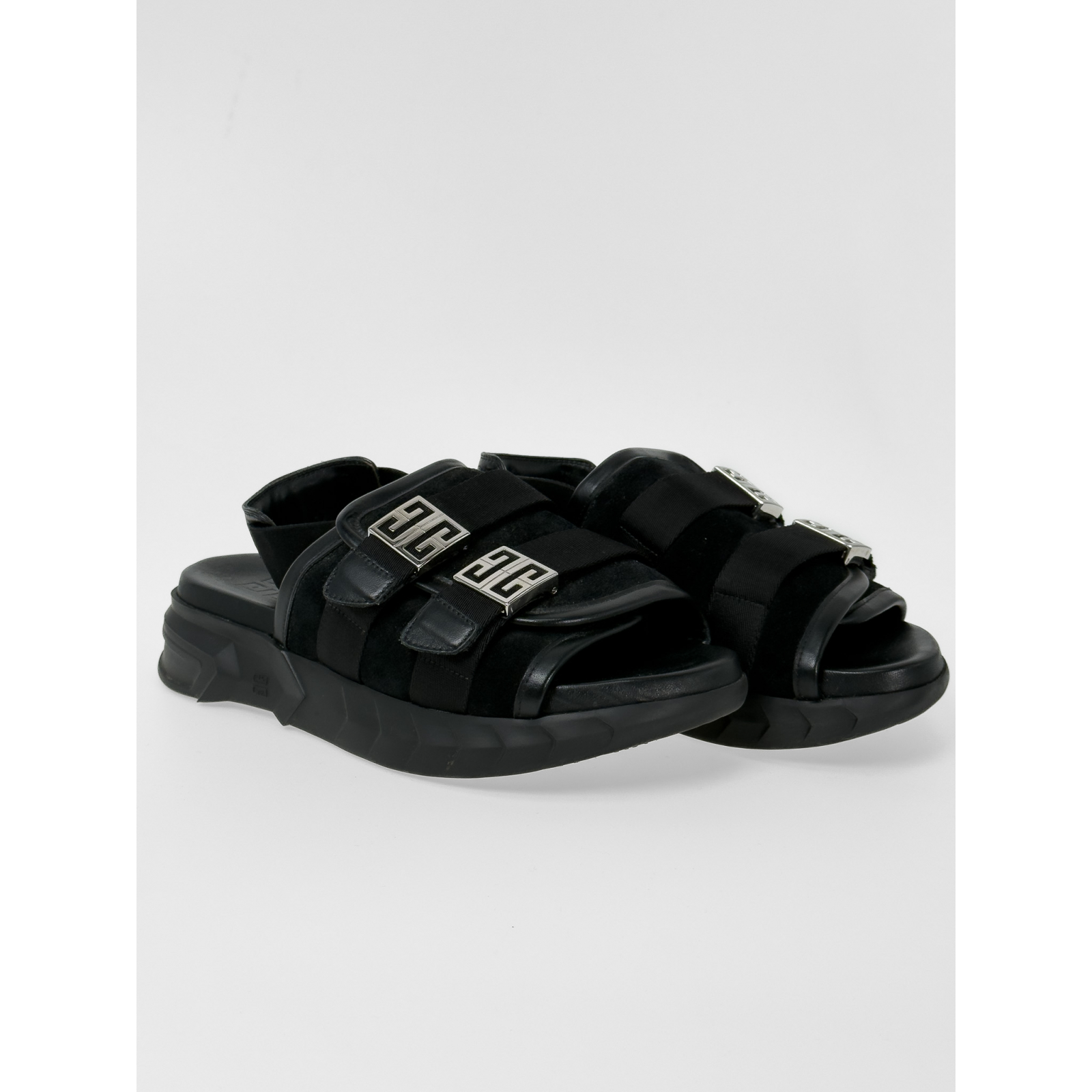 Skórzano-zamszowe sandały