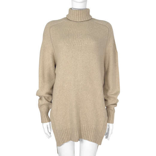 Wełniany sweter z golfem